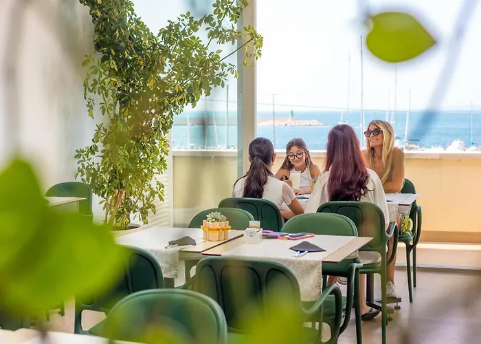 Xilhotel By Perle Di Puglia فندق
