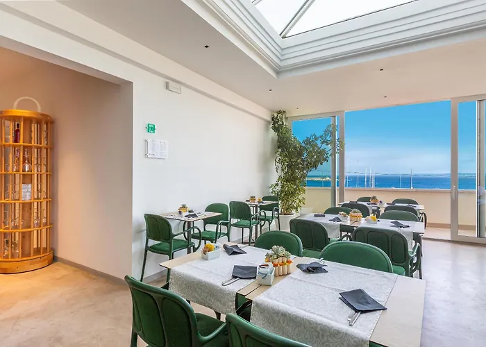 فندق Xilhotel By Perle Di Puglia